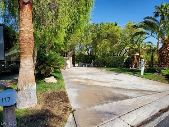 $259,900 | 8175 Arville Street, Unit 117, Las Vegas, NV 89139