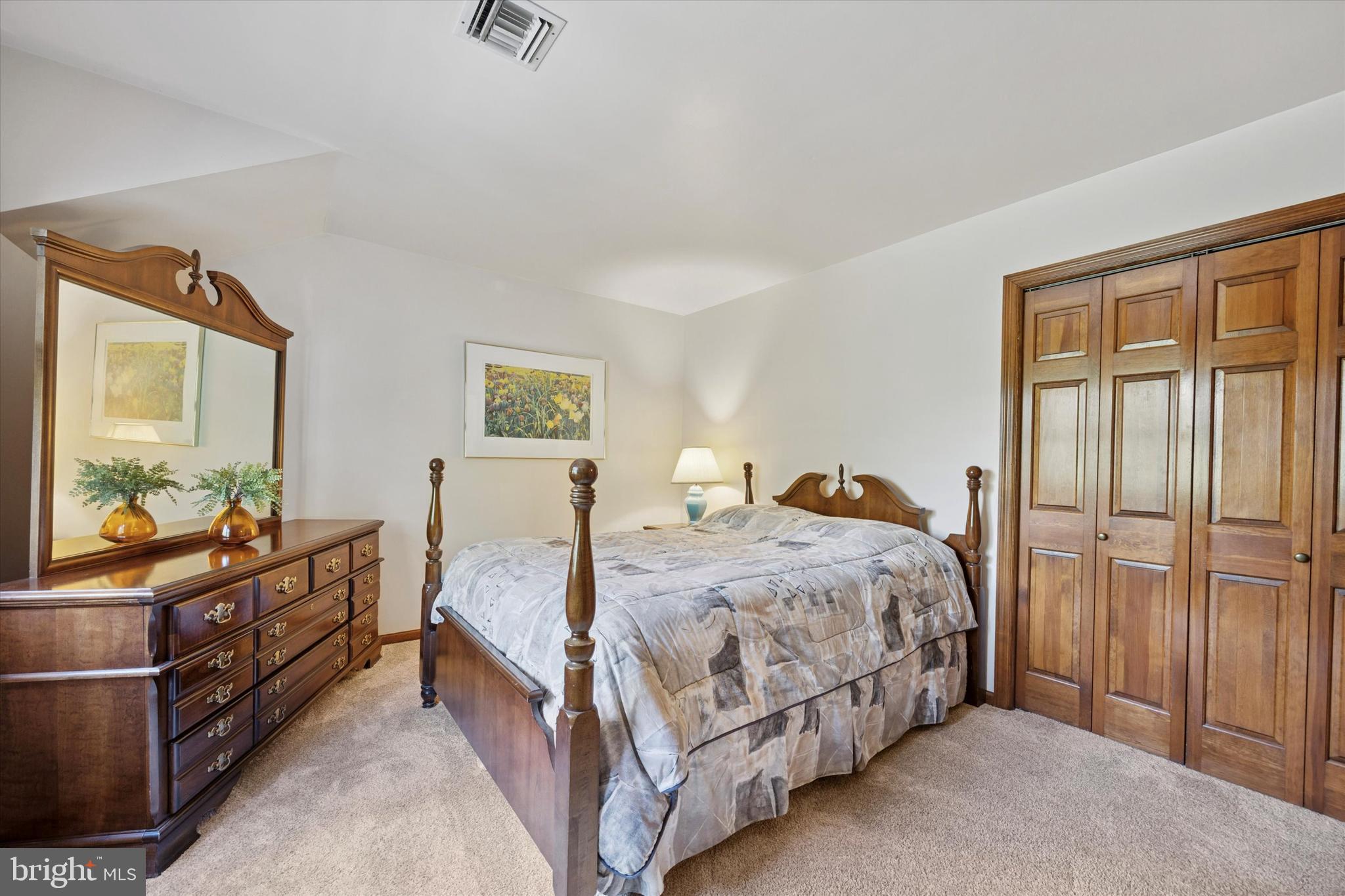 773 Beatty View Road Springfield, PA 19064 - Photo 40 of 66 Double closet