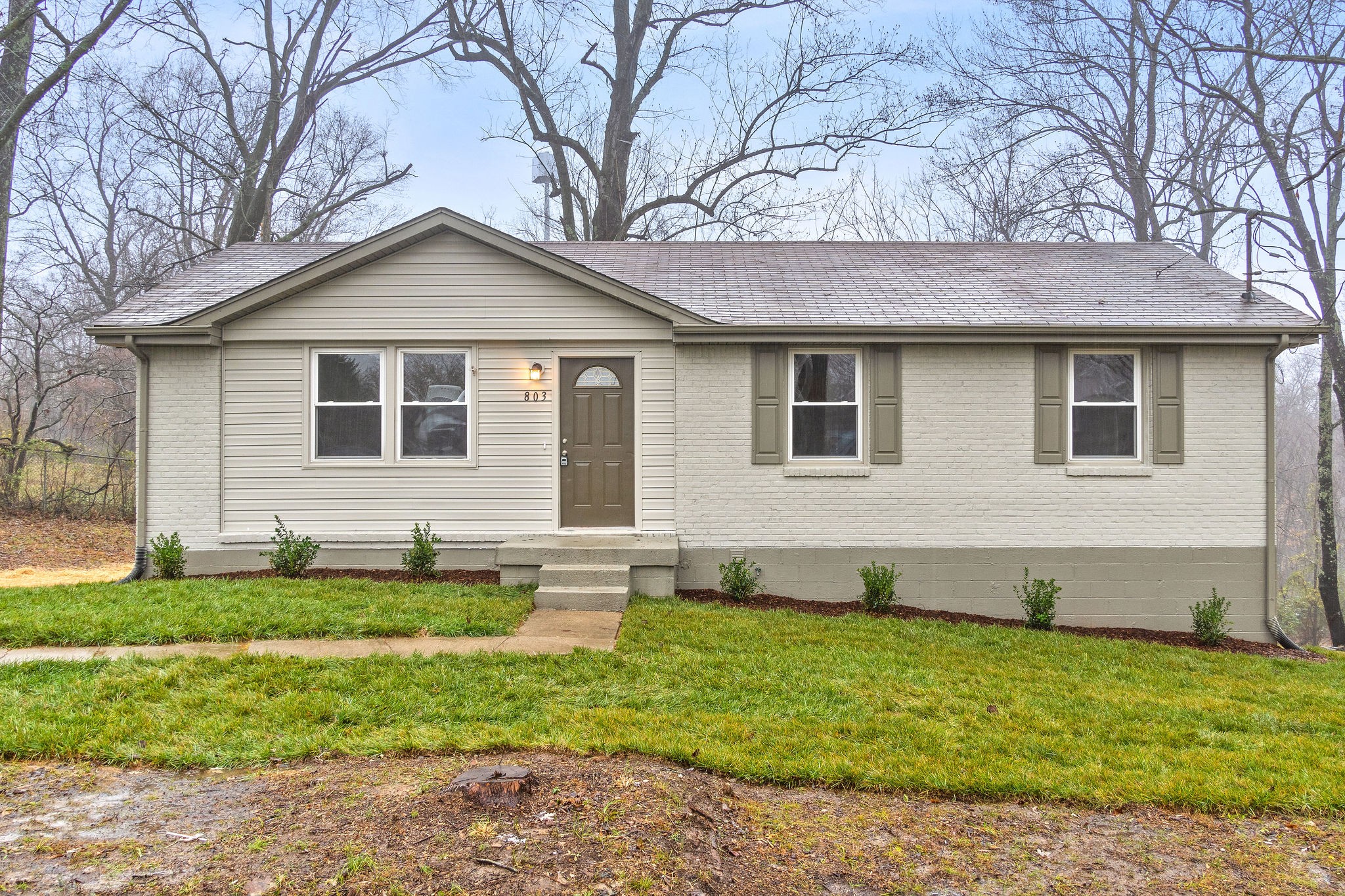 803 Pollard Road Clarksville, TN 37042 - Photo 2 of 31 Gallery Image 2