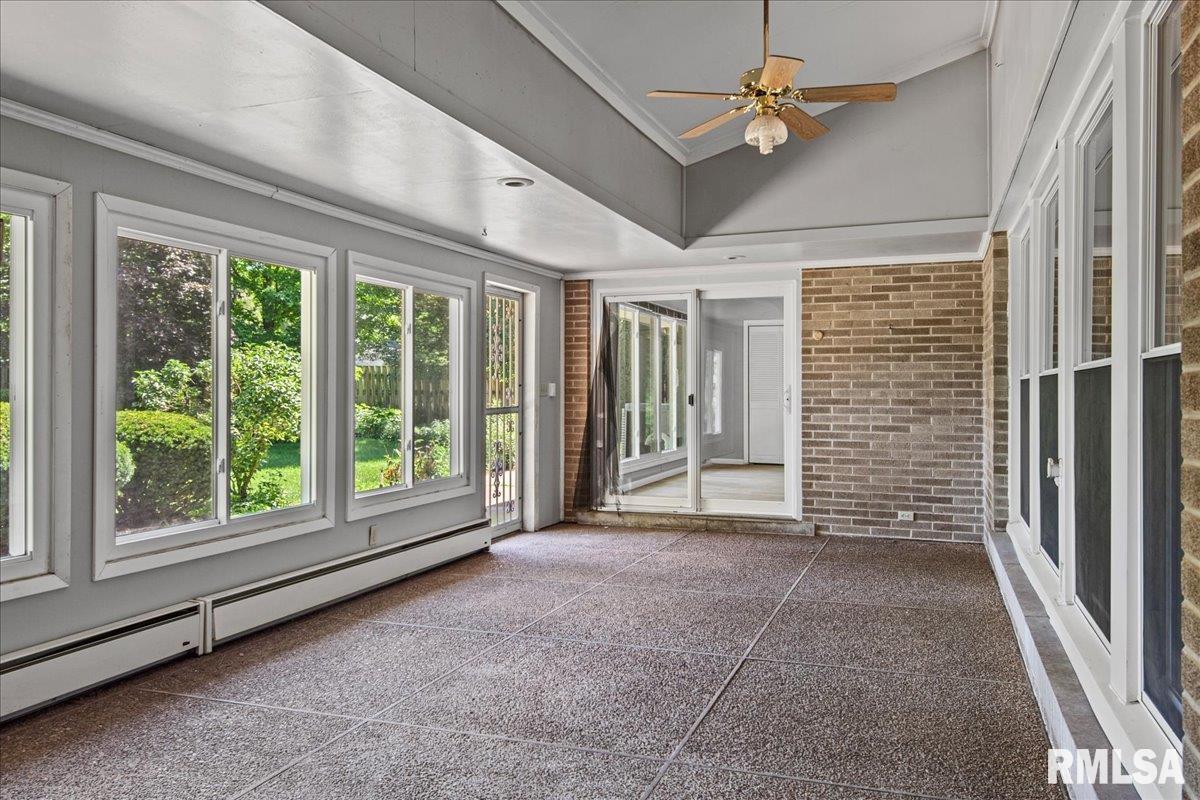 31 Top Hill Lane Springfield, IL 62704 - Photo 34 of 46