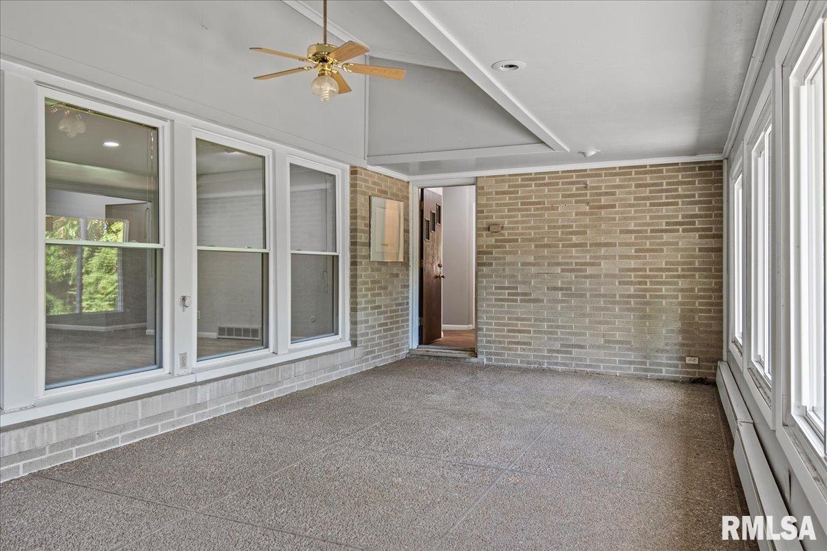 31 Top Hill Lane Springfield, IL 62704 - Photo 36 of 46