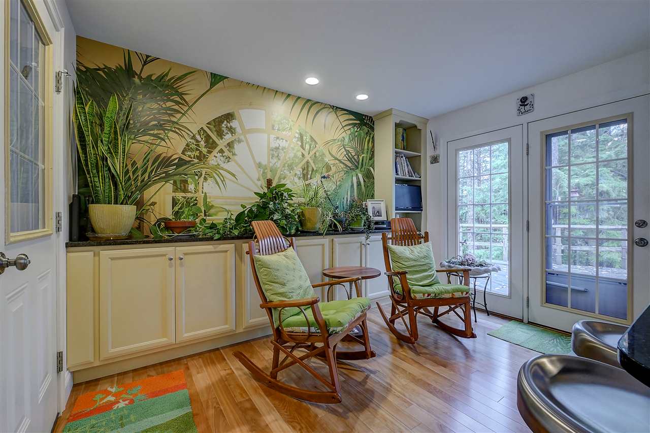 163 Wallace Road Goffstown, NH 03045 - Photo 8 of 40