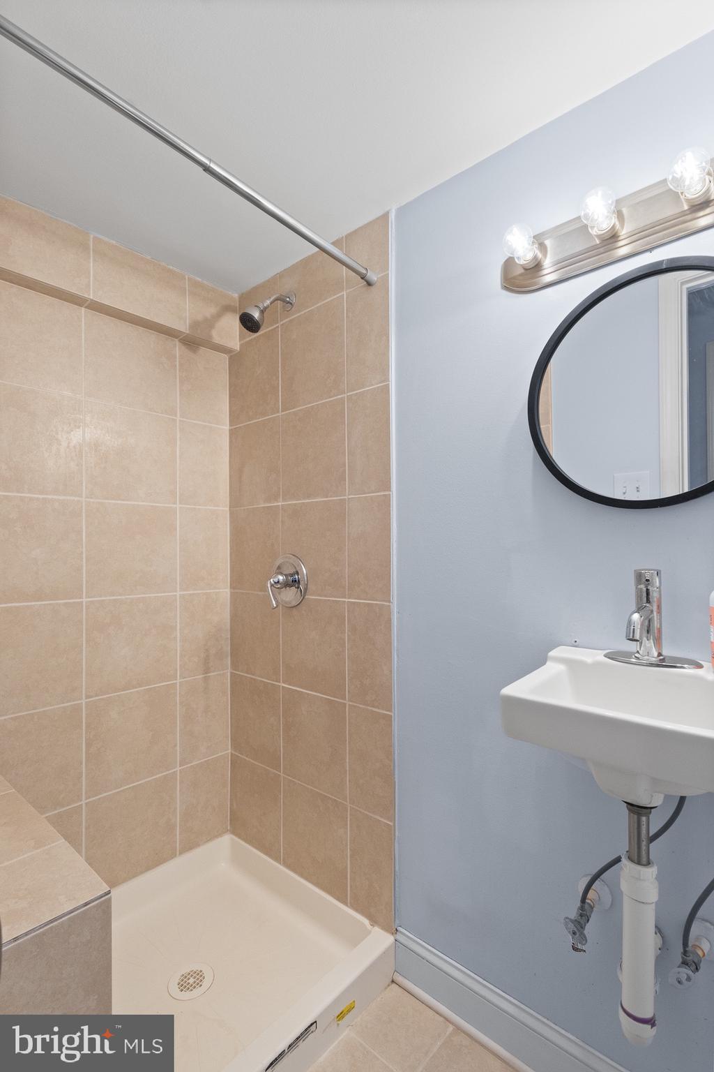 2421 18th Place Southeast Washington, DC 20020 - Photo 13 of 16