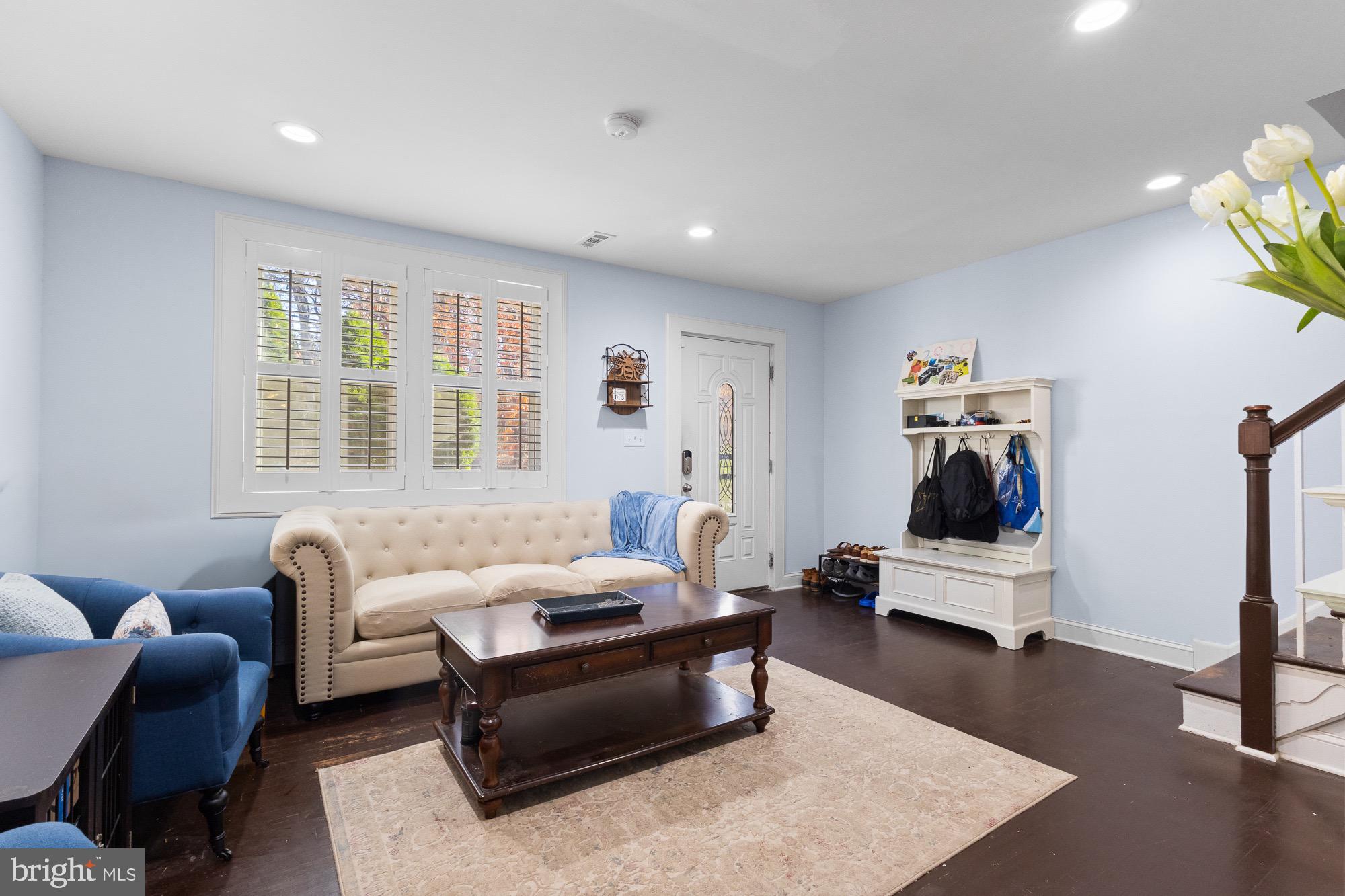 2421 18th Place Southeast Washington, DC 20020 - Photo 4 of 16