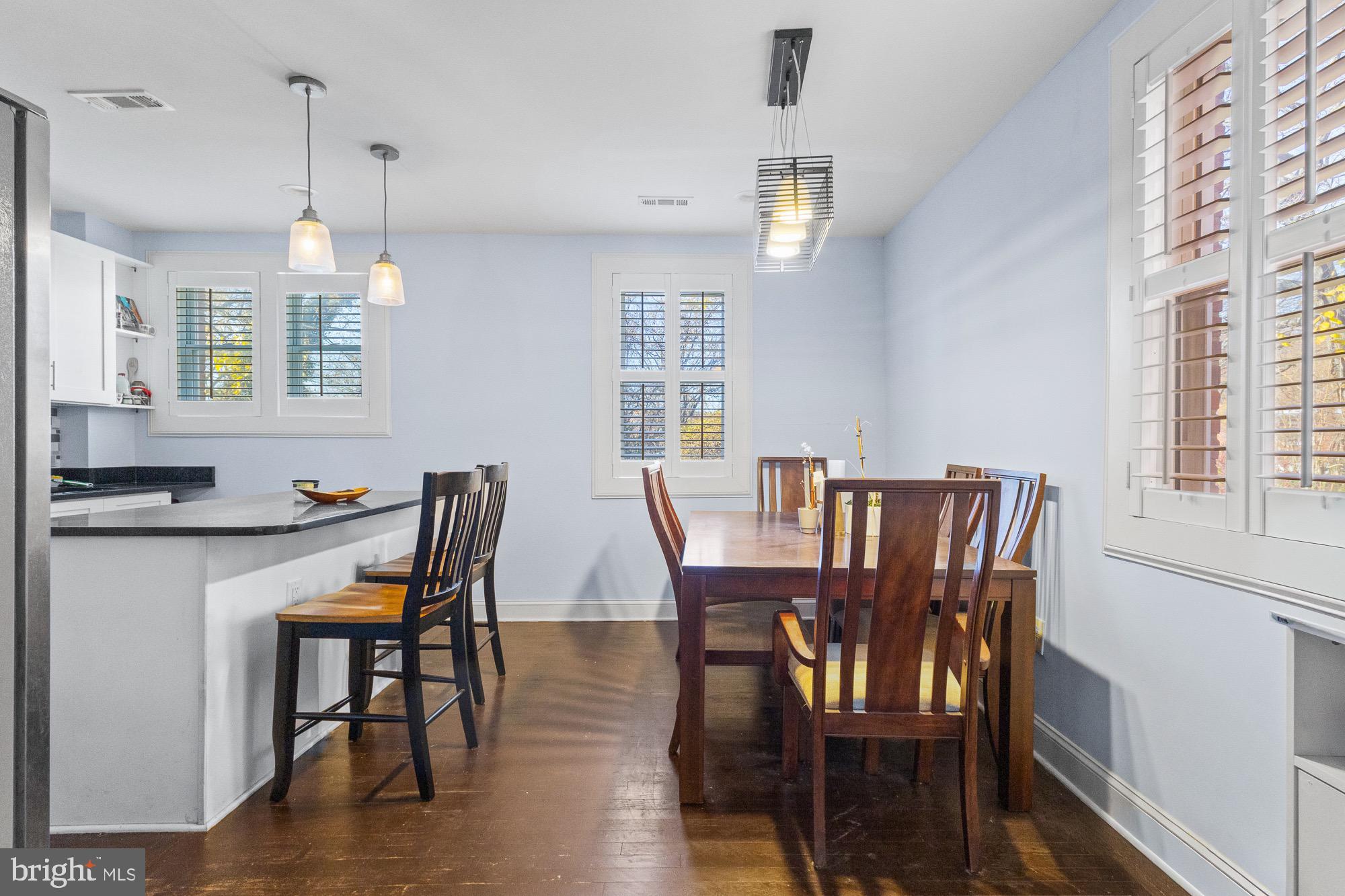 2421 18th Place Southeast Washington, DC 20020 - Photo 5 of 16