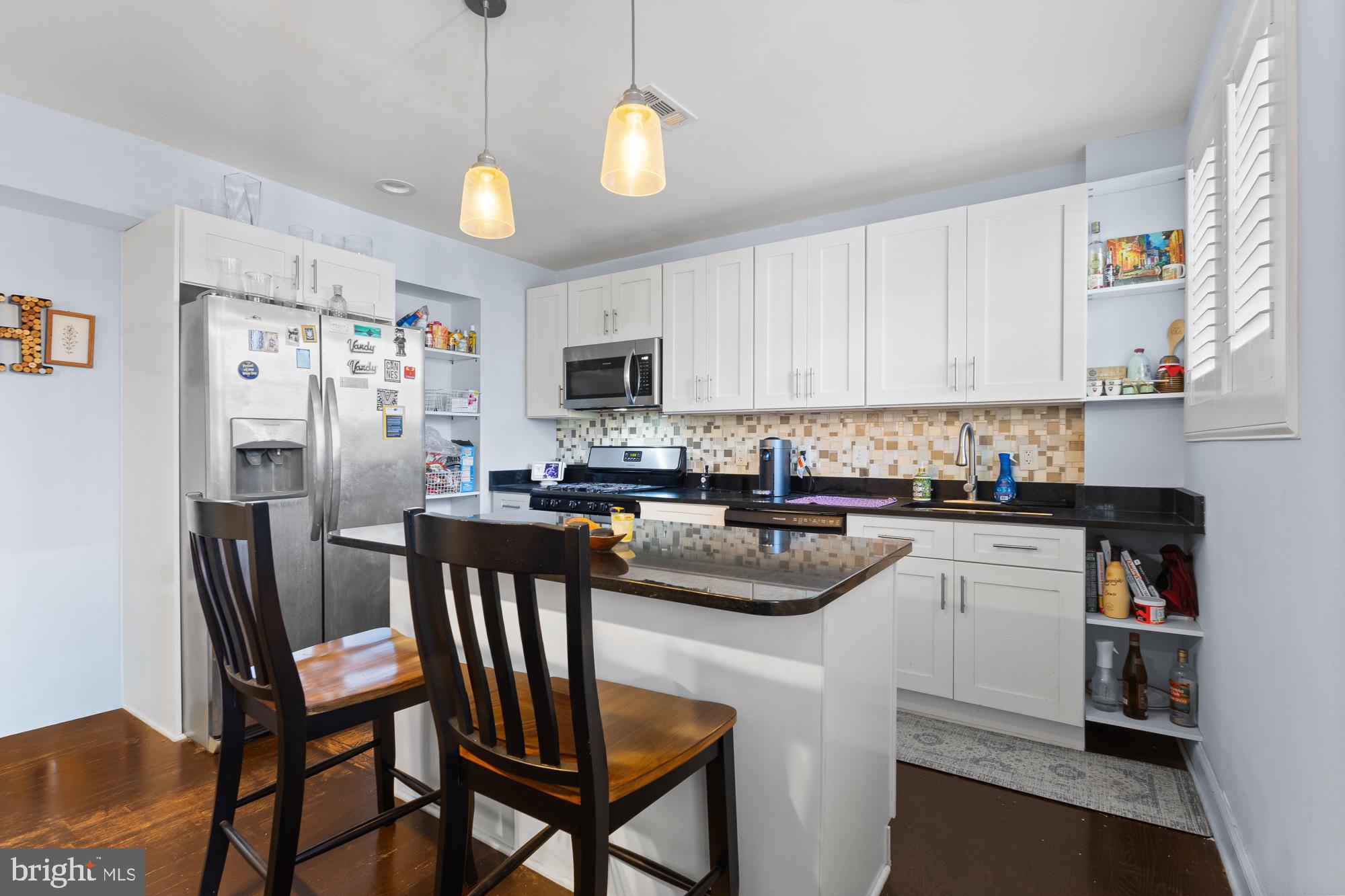 2421 18th Place Southeast Washington, DC 20020 - Photo 6 of 16