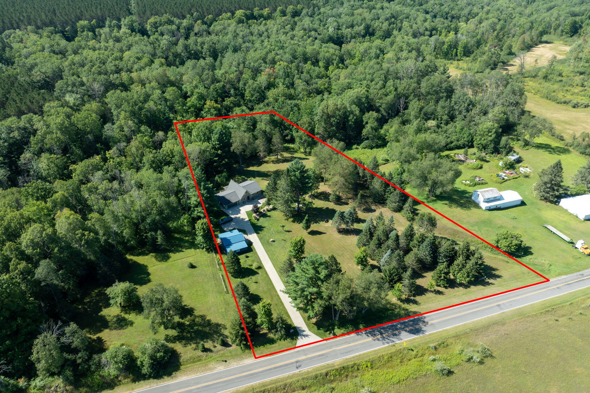 6401 West 50 1/2 Road Cadillac, MI 49601 - Photo 38 of 45 36