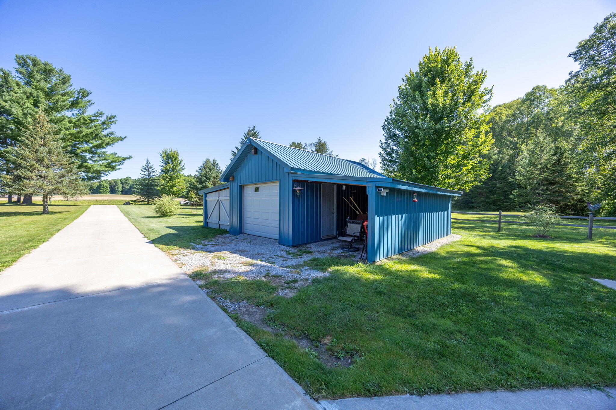 6401 West 50 1/2 Road Cadillac, MI 49601 - Photo 4 of 45 3