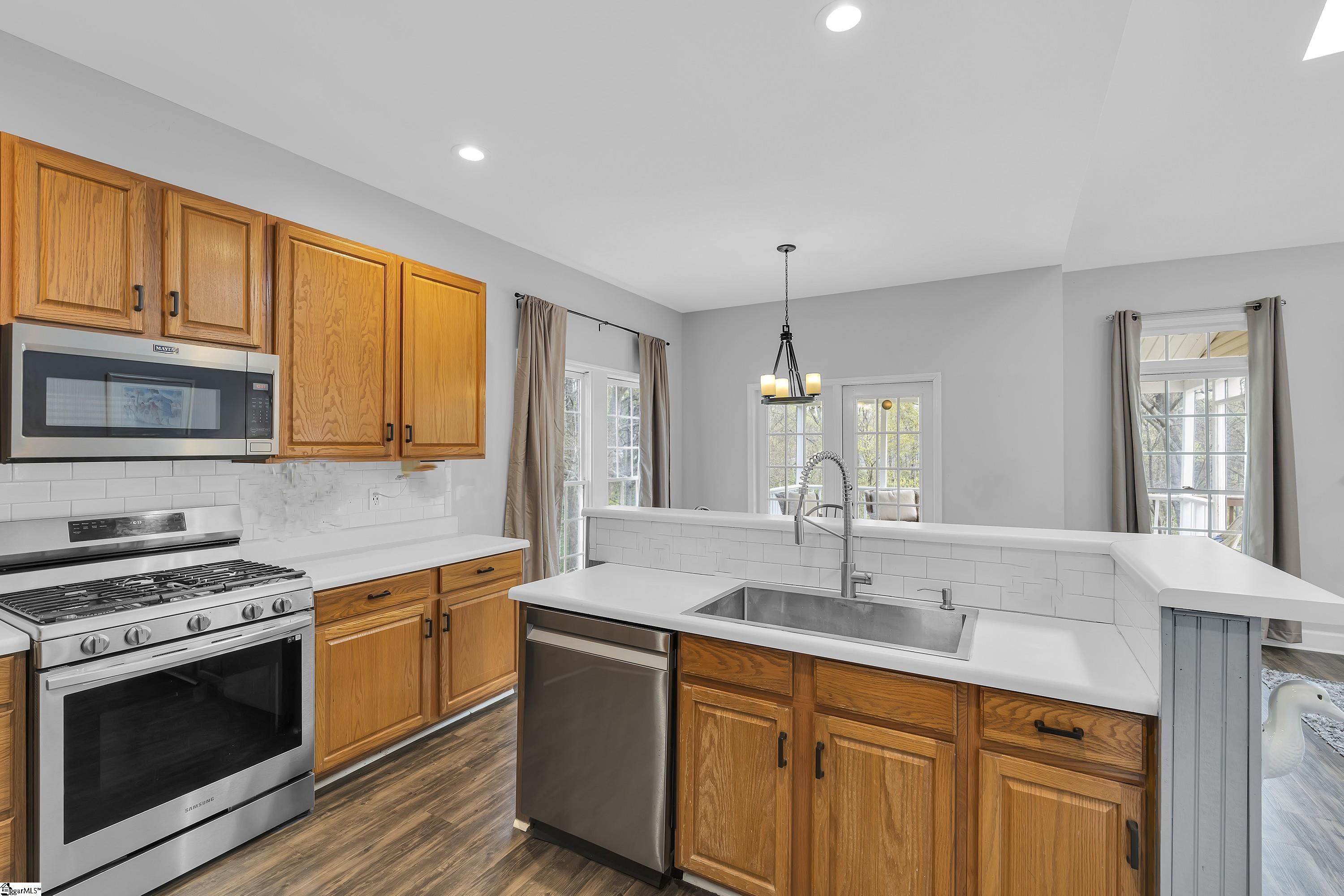 16 Jade Tree Court Greer, SC 29650 - Photo 12 of 33