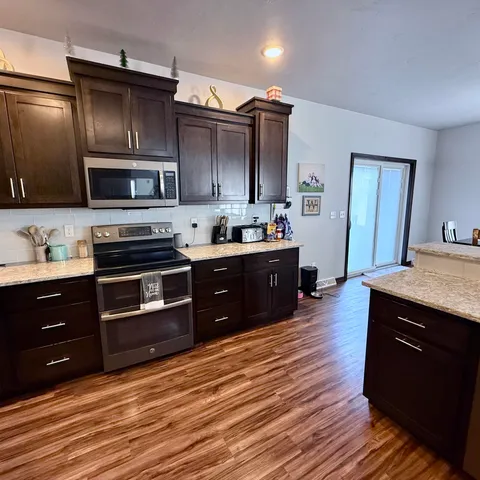 $499,900 | 1410 South Prospect Street, Shawano, WI 54166