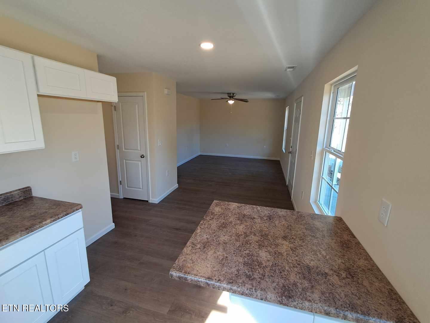 903 Yellowstone Road Knoxville, TN 37914 - Photo 6 of 16 Resized_20241207_124009_1733771719912