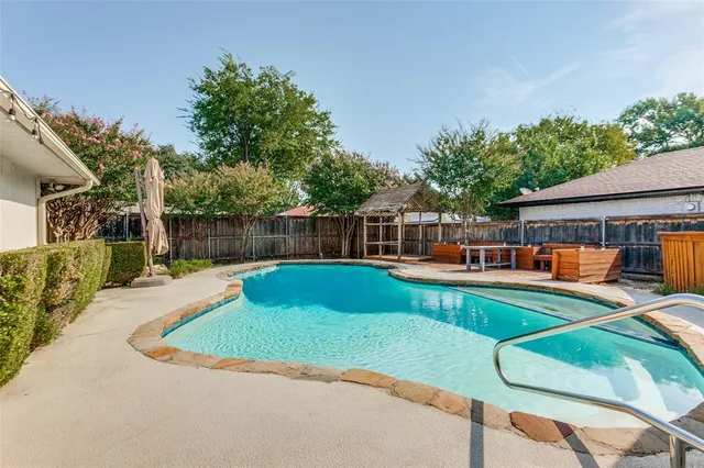 $395,995 | 1505 Meadow Glen Street, Richardson, TX 75081