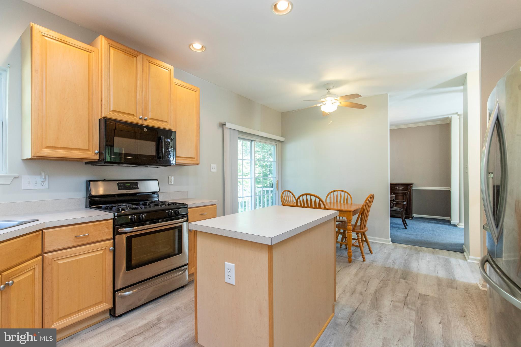 157 Milbury Road Coatesville, PA 19320 - Photo 10 of 32 Kitchen