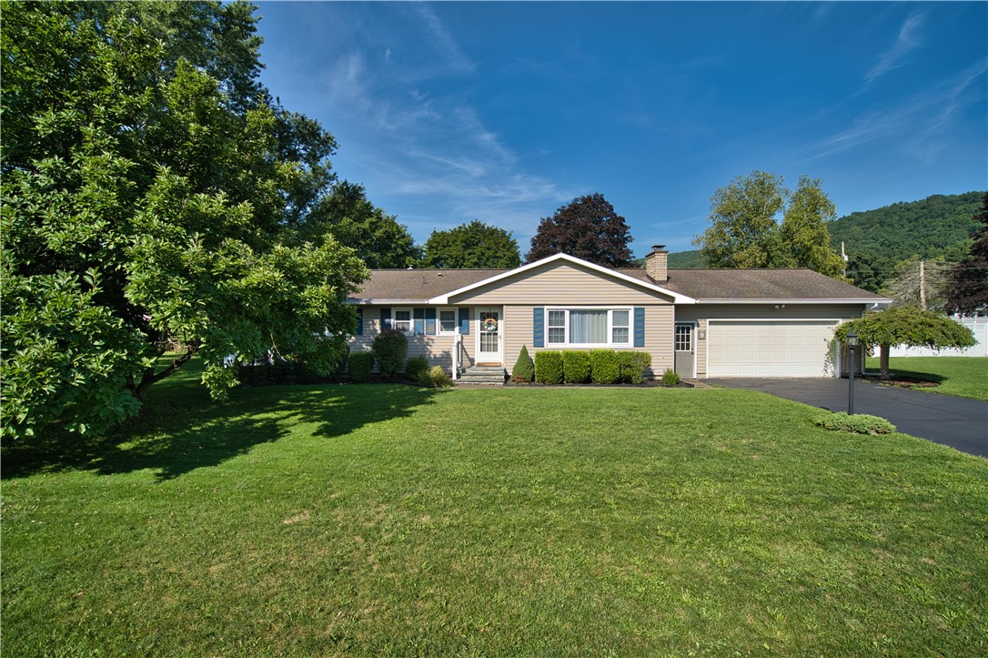 9 Flint Road Horseheads, NY 14845 - Photo 1 of 33 Gallery Image 1