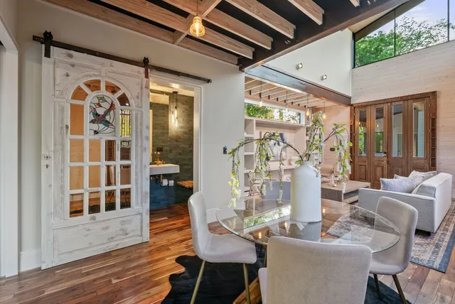 $1,600,000 | 5607 Jim Hogg Avenue, Austin, TX 78756