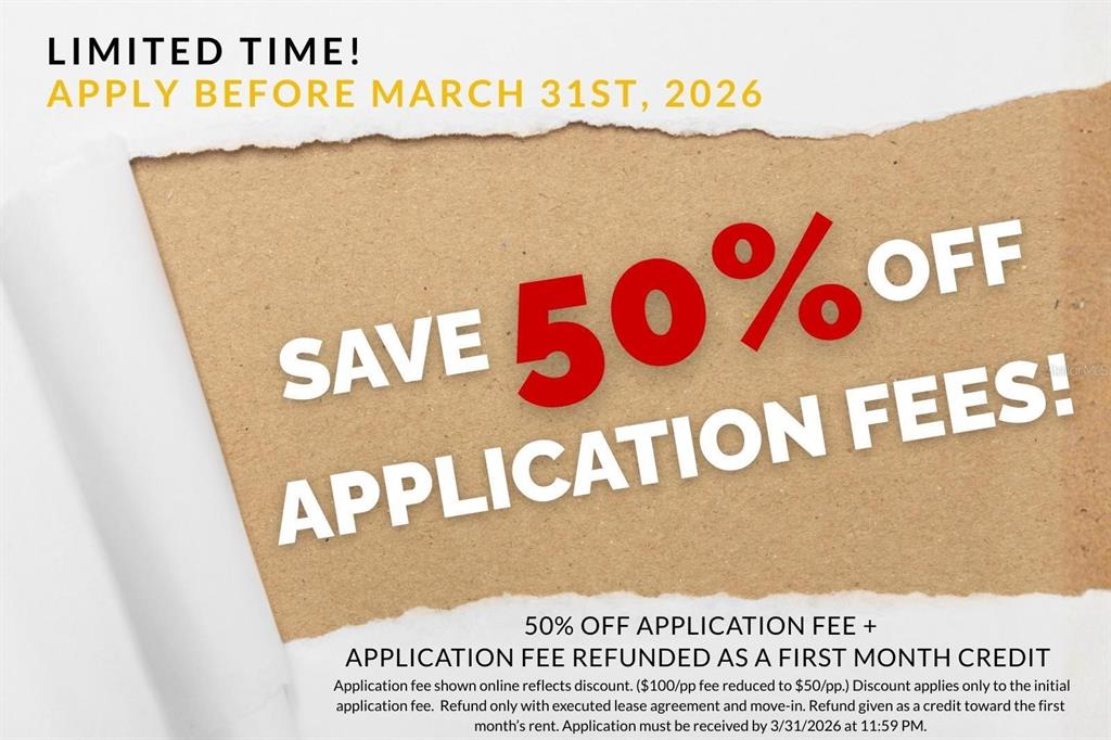 2642 Sunray Venus Way Ruskin, FL 33570 - Photo 2 of 30 a close up of a street sign