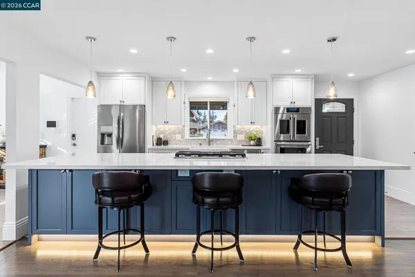 $950,000 | 3875 Logan Court, Concord, CA 94519