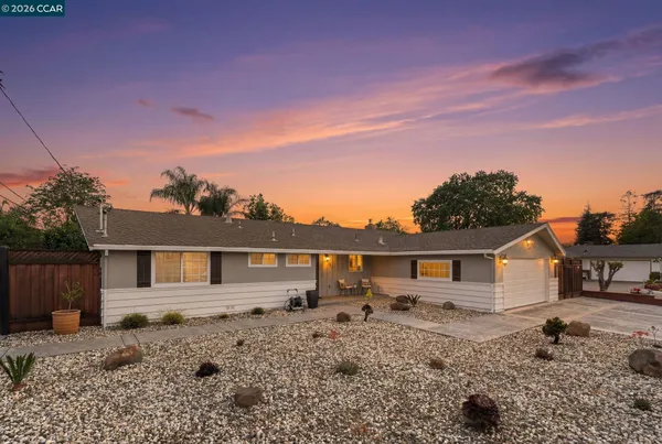 $950,000 | 3875 Logan Court, Concord, CA 94519