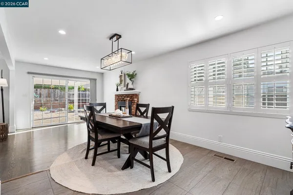 $950,000 | 3875 Logan Court, Concord, CA 94519