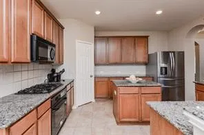 $3,000 | 10711 Bowden Chase Drive, Spring, TX 77379