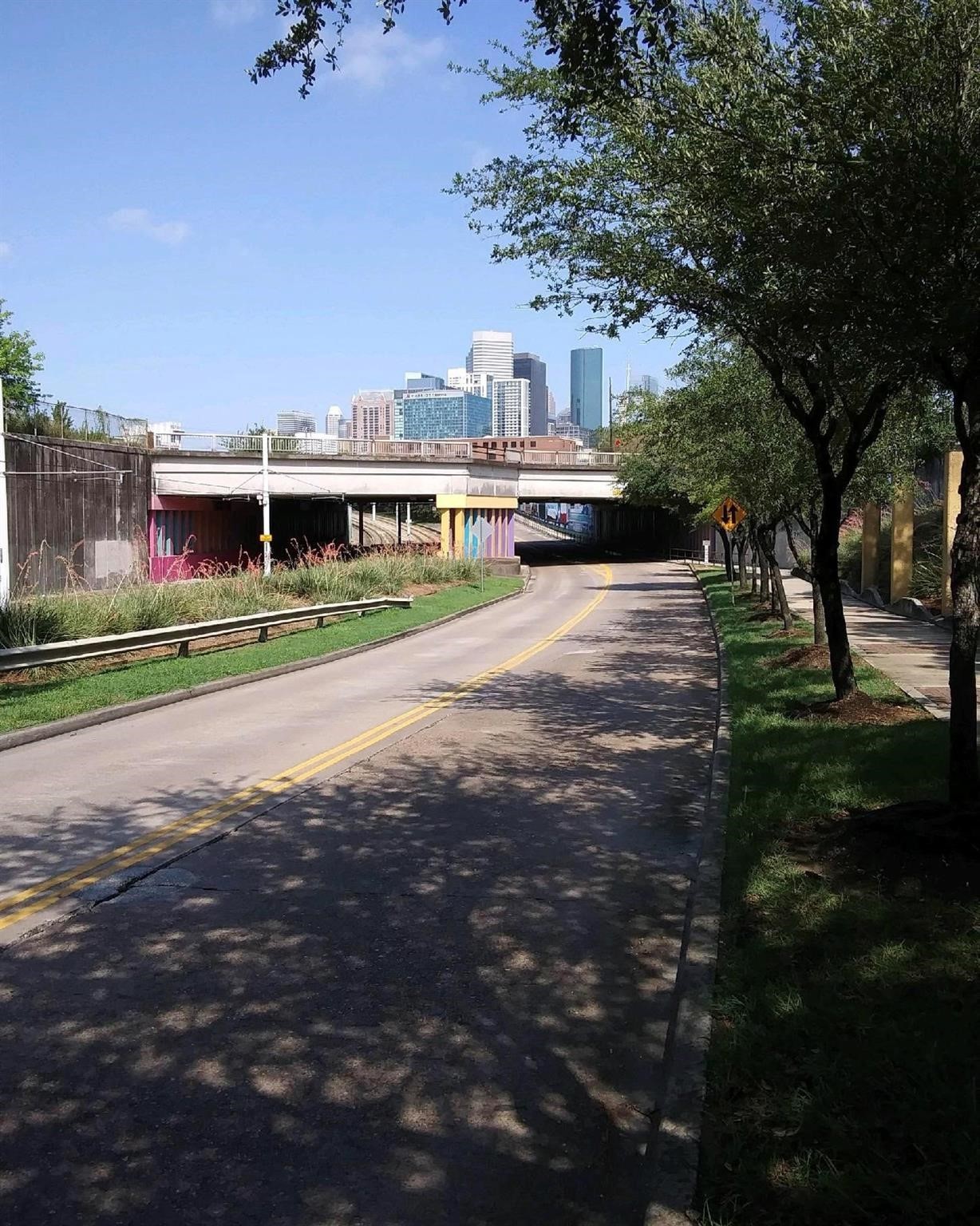 2906 Garrow Street Houston, TX 77003 - Photo 13 of 18 a view of city with tall buildings