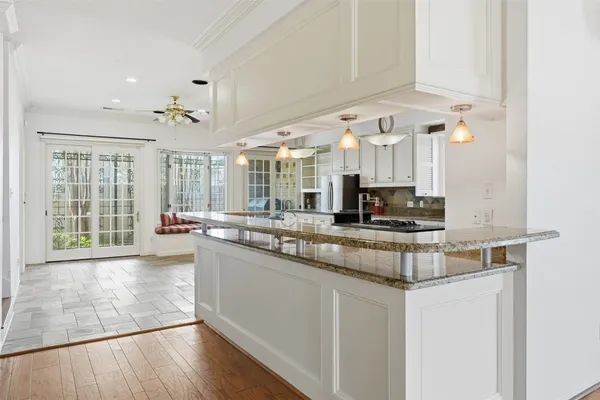 $3,650 | 4063 Breakwood Drive, Houston, TX 77025