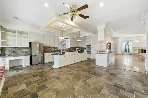 $3,650 | 4063 Breakwood Drive, Houston, TX 77025