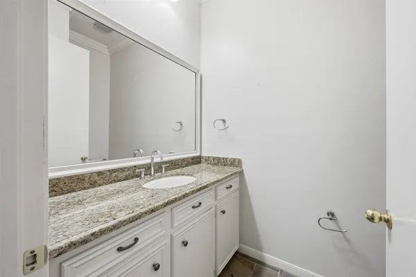 $3,650 | 4063 Breakwood Drive, Houston, TX 77025