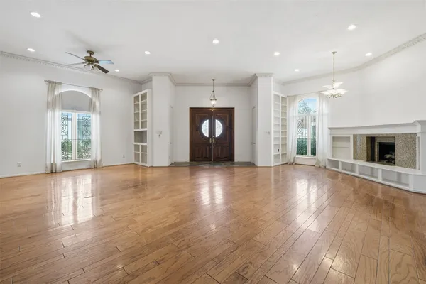 $3,650 | 4063 Breakwood Drive, Houston, TX 77025