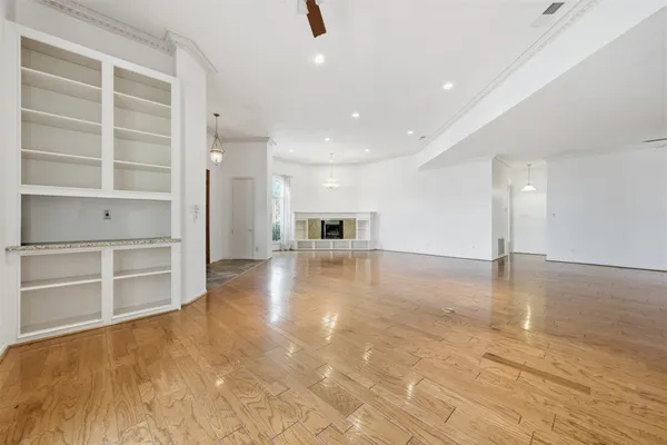 $3,650 | 4063 Breakwood Drive, Houston, TX 77025