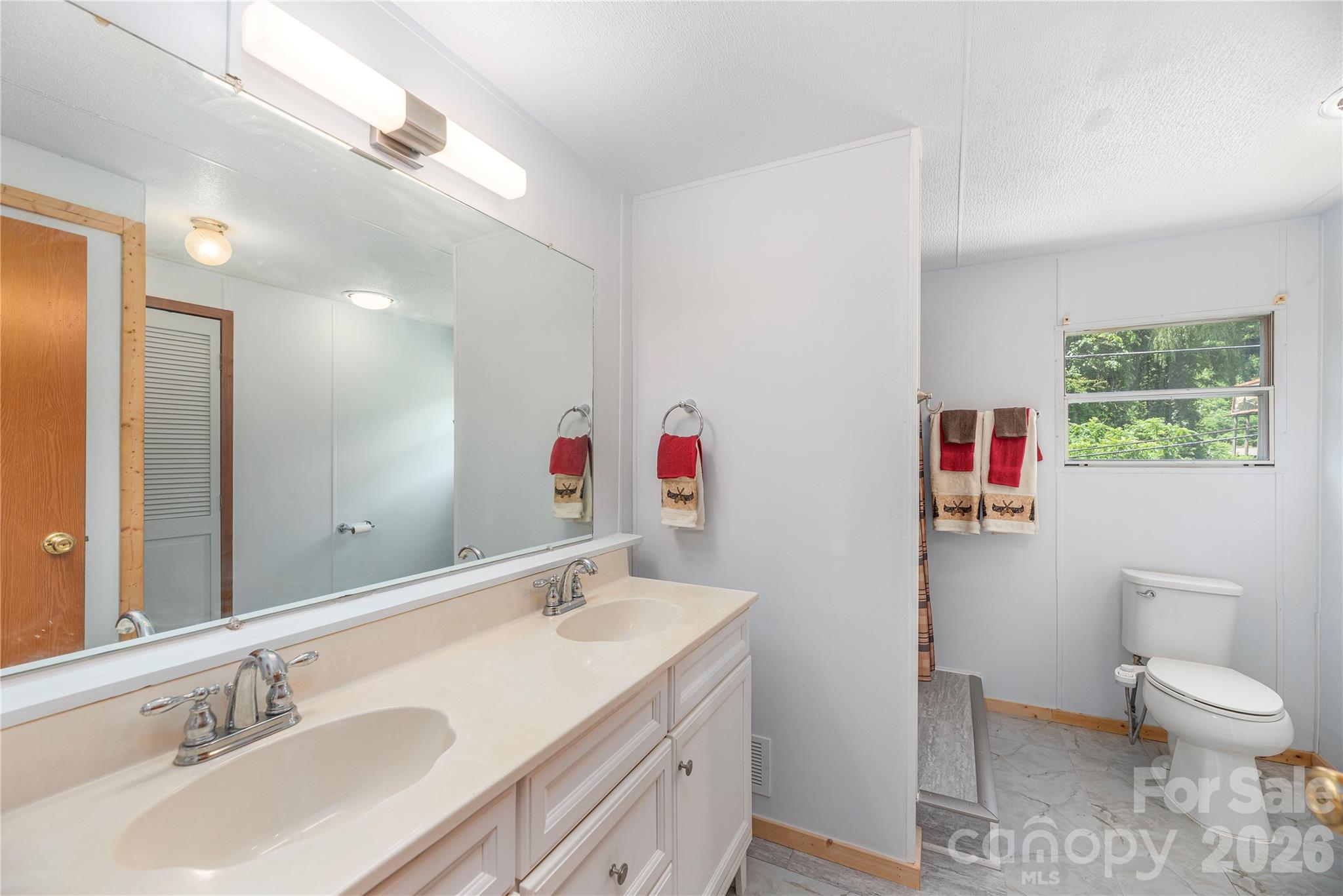 1458 Old Balsam Road Waynesville, NC 28786 - Photo 15 of 26