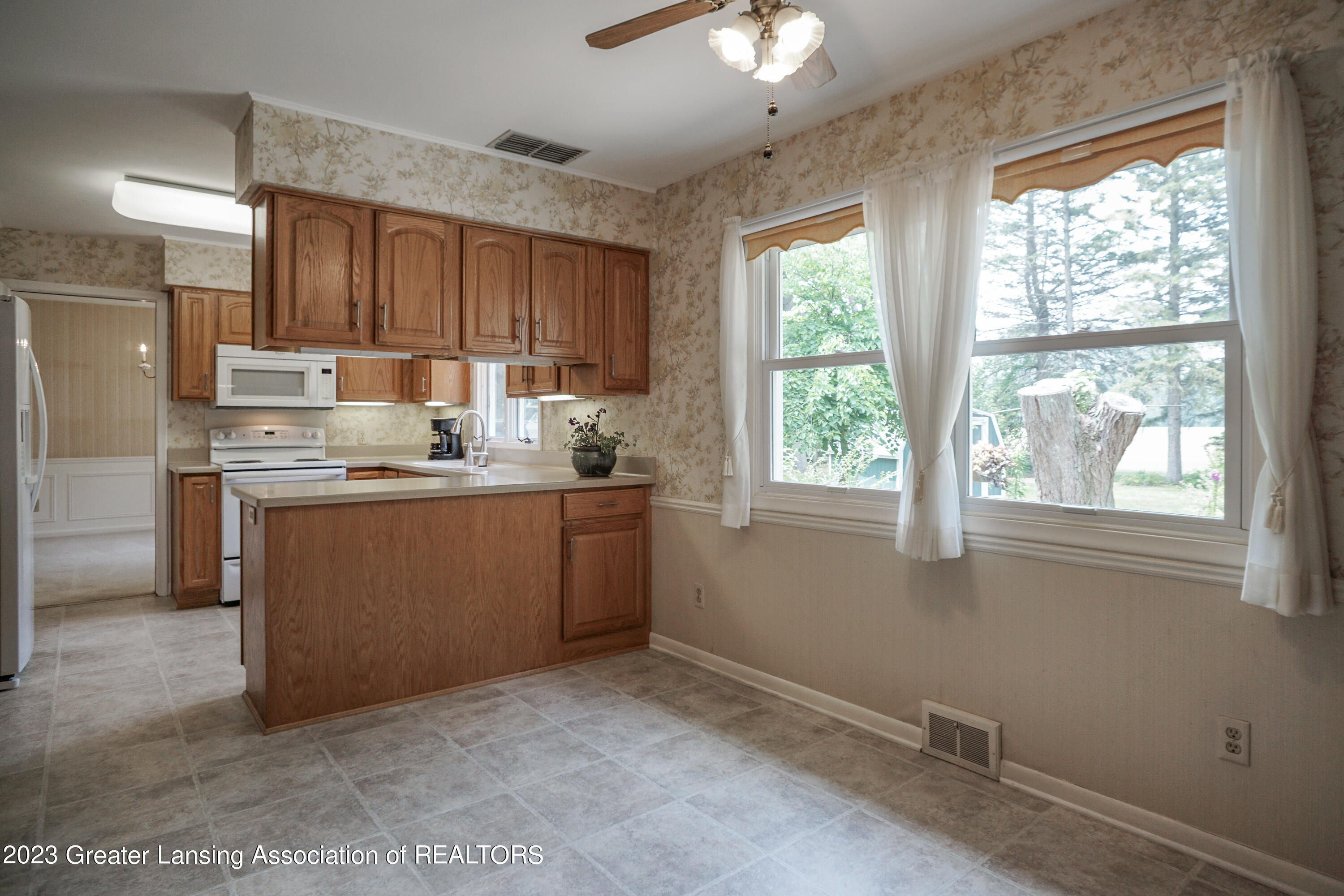 5825 Green Road Haslett, MI 48840 - Photo 23 of 68 5825 Green Rd, Haslett, MI-25