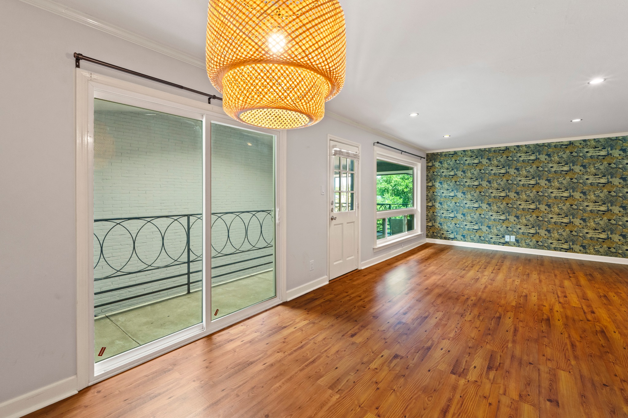 1210 Windsor Road, Unit 220 Austin, TX 78703 - Photo 13 of 32