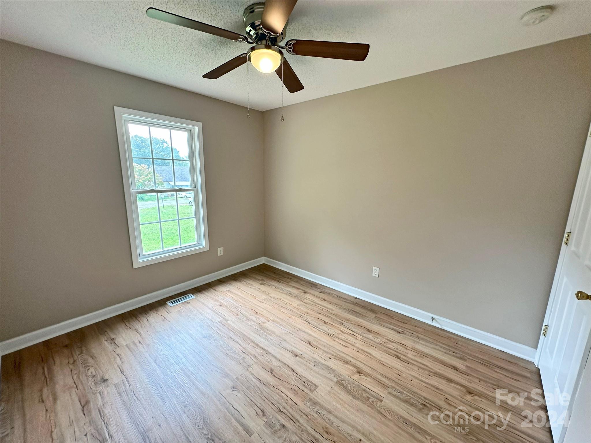 1640 Laboratory Road Lincolnton, NC 28092 - Photo 27 of 45 Gallery Image 27