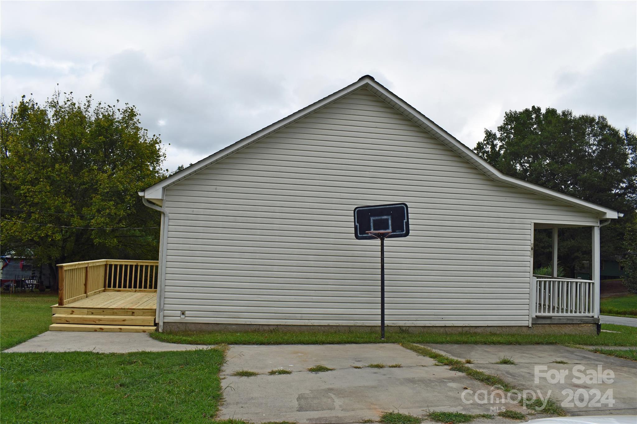 1640 Laboratory Road Lincolnton, NC 28092 - Photo 31 of 45 Gallery Image 31