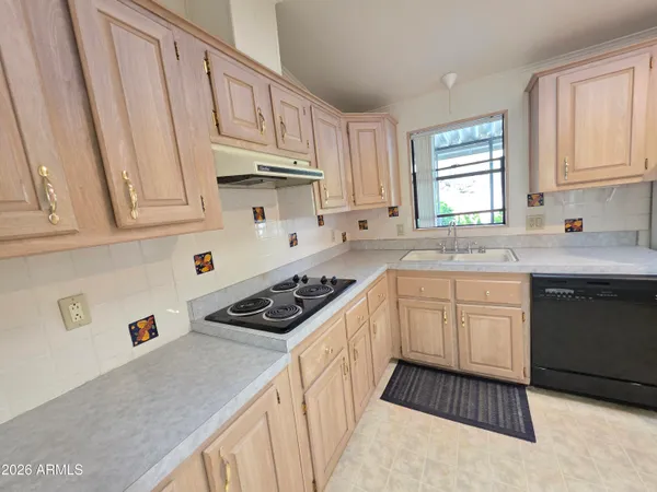 $85,900 | 2233 East Behrend Drive, Unit 48, Phoenix, AZ 85024