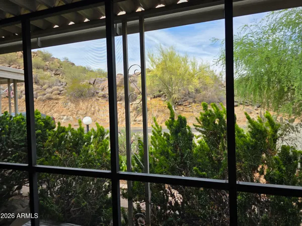 $85,900 | 2233 East Behrend Drive, Unit 48, Phoenix, AZ 85024