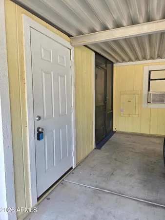 $85,900 | 2233 East Behrend Drive, Unit 48, Phoenix, AZ 85024