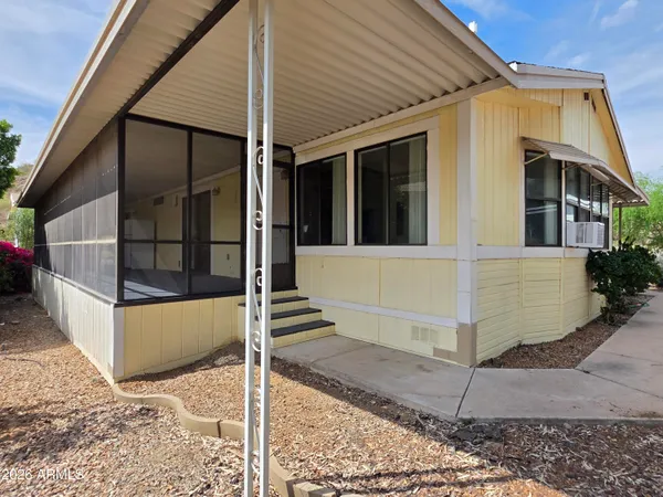 $85,900 | 2233 East Behrend Drive, Unit 48, Phoenix, AZ 85024