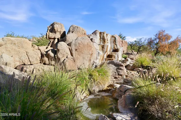 $85,900 | 2233 East Behrend Drive, Unit 48, Phoenix, AZ 85024