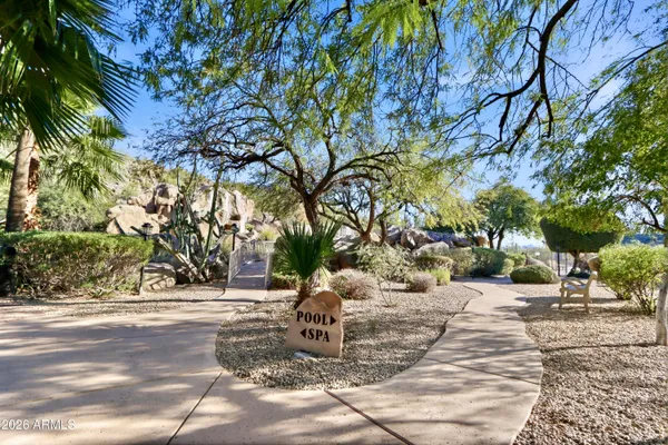 $85,900 | 2233 East Behrend Drive, Unit 48, Phoenix, AZ 85024