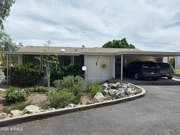 $85,900 | 2233 East Behrend Drive, Unit 48, Phoenix, AZ 85024