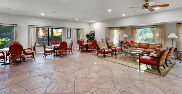 $85,900 | 2233 East Behrend Drive, Unit 48, Phoenix, AZ 85024