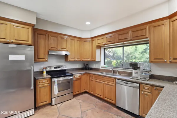 $85,900 | 2233 East Behrend Drive, Unit 48, Phoenix, AZ 85024