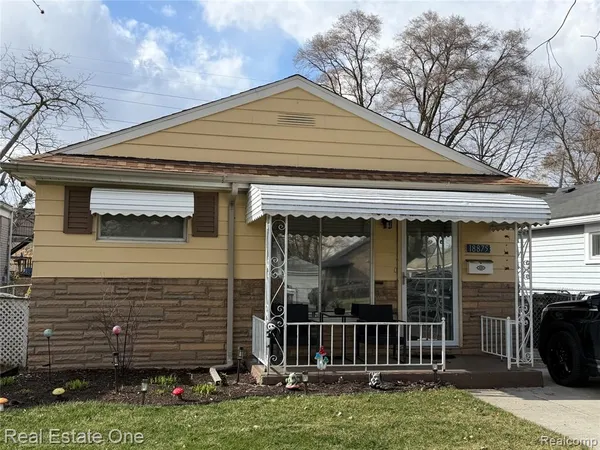 $135,000 | 18875 Robert Street, Melvindale, MI 48122