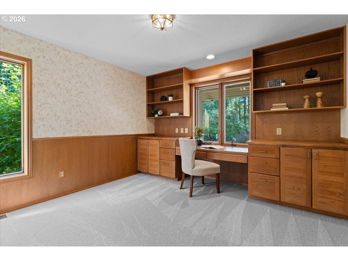 7428 Southeast Cottrell Road Gresham, OR 97080 - Photo 16 of 48 Den/Office