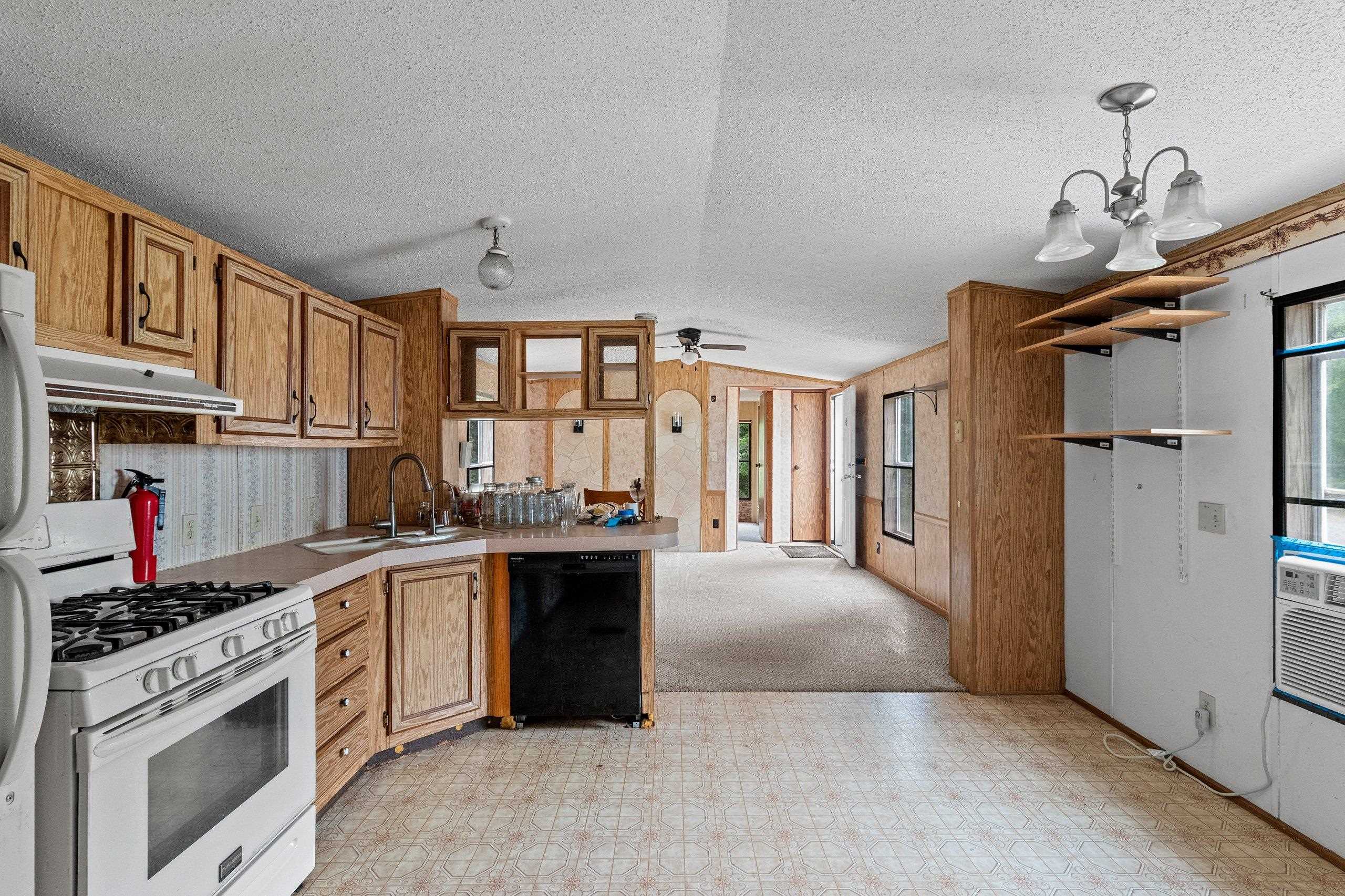 W5932 County Road R Niagara, WI 54151 - Photo 23 of 30