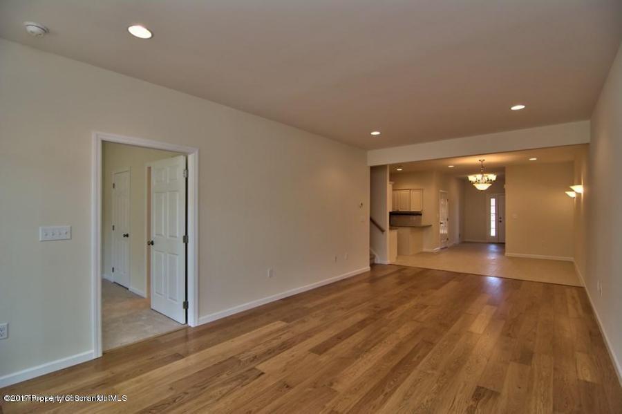 94 Wyndham Road Clarks Summit, PA 18411 - Photo 12 of 22 Gallery Image 12