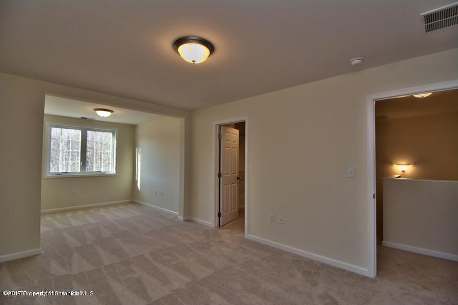 94 Wyndham Road Clarks Summit, PA 18411 - Photo 14 of 22 Gallery Image 14