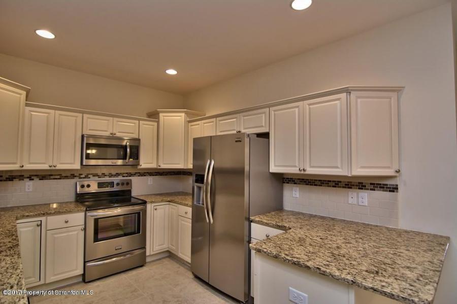 94 Wyndham Road Clarks Summit, PA 18411 - Photo 9 of 22 Gallery Image 9